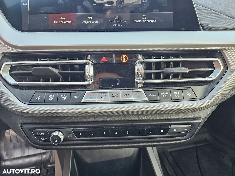 BMW Seria 1 120i AT - 10