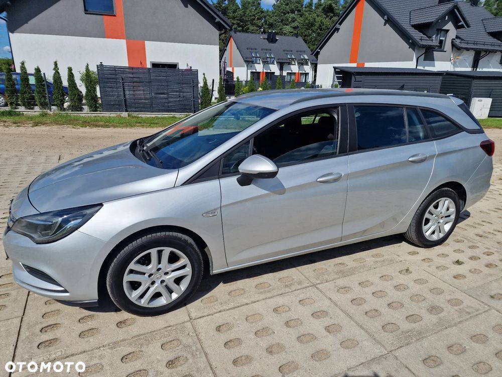 Opel Astra V 1.6 CDTI Dynamic - 30