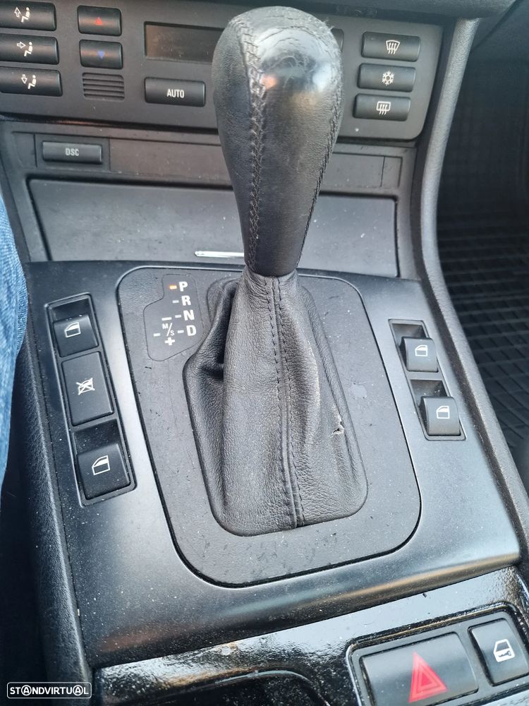 BMW 320 dA 20 Anos Baviera - 4