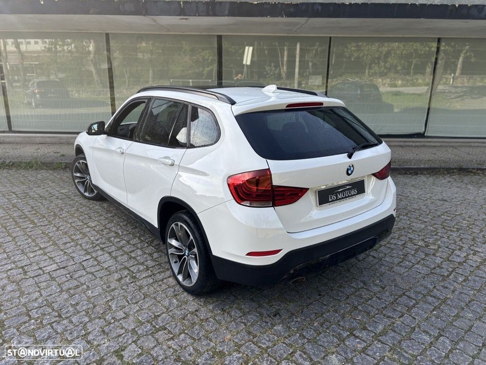 BMW X1 18 d xDrive Auto Line Sport - 3