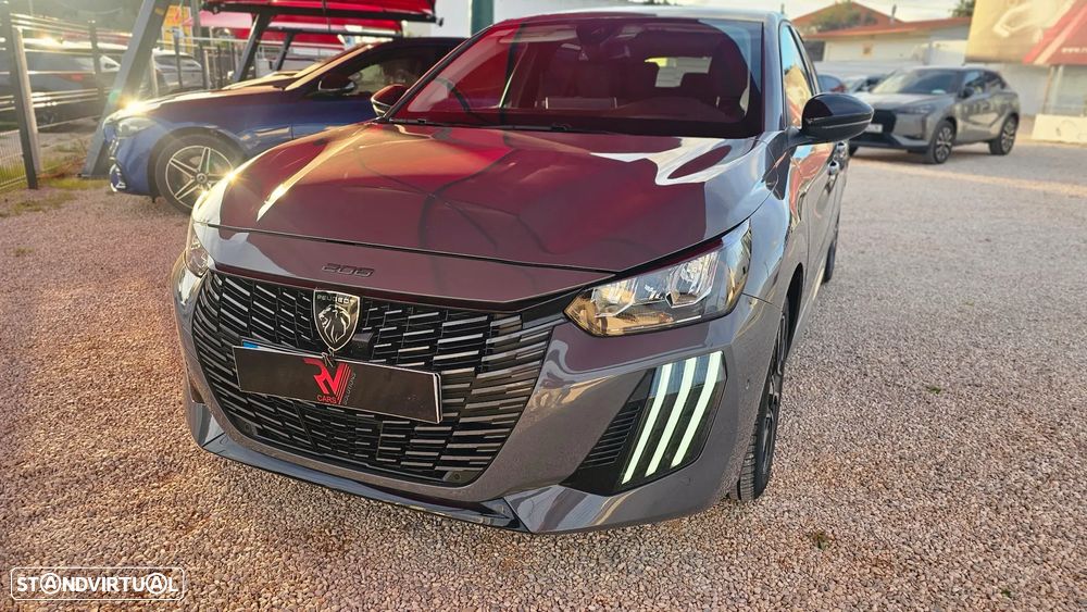 Peugeot 208 1.2 Hybrid Allure e-DCS6 - 45