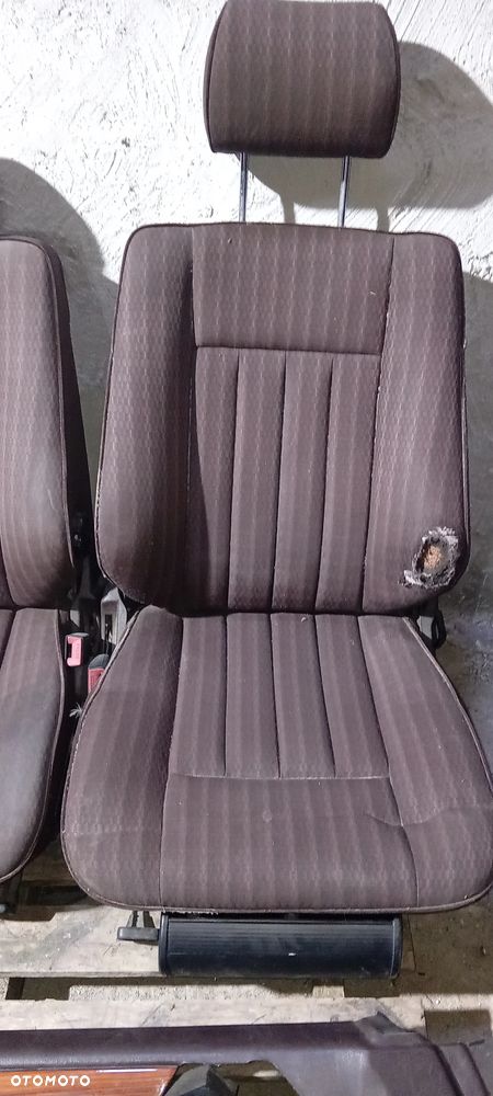 Tapicerka 124  sedan - 4