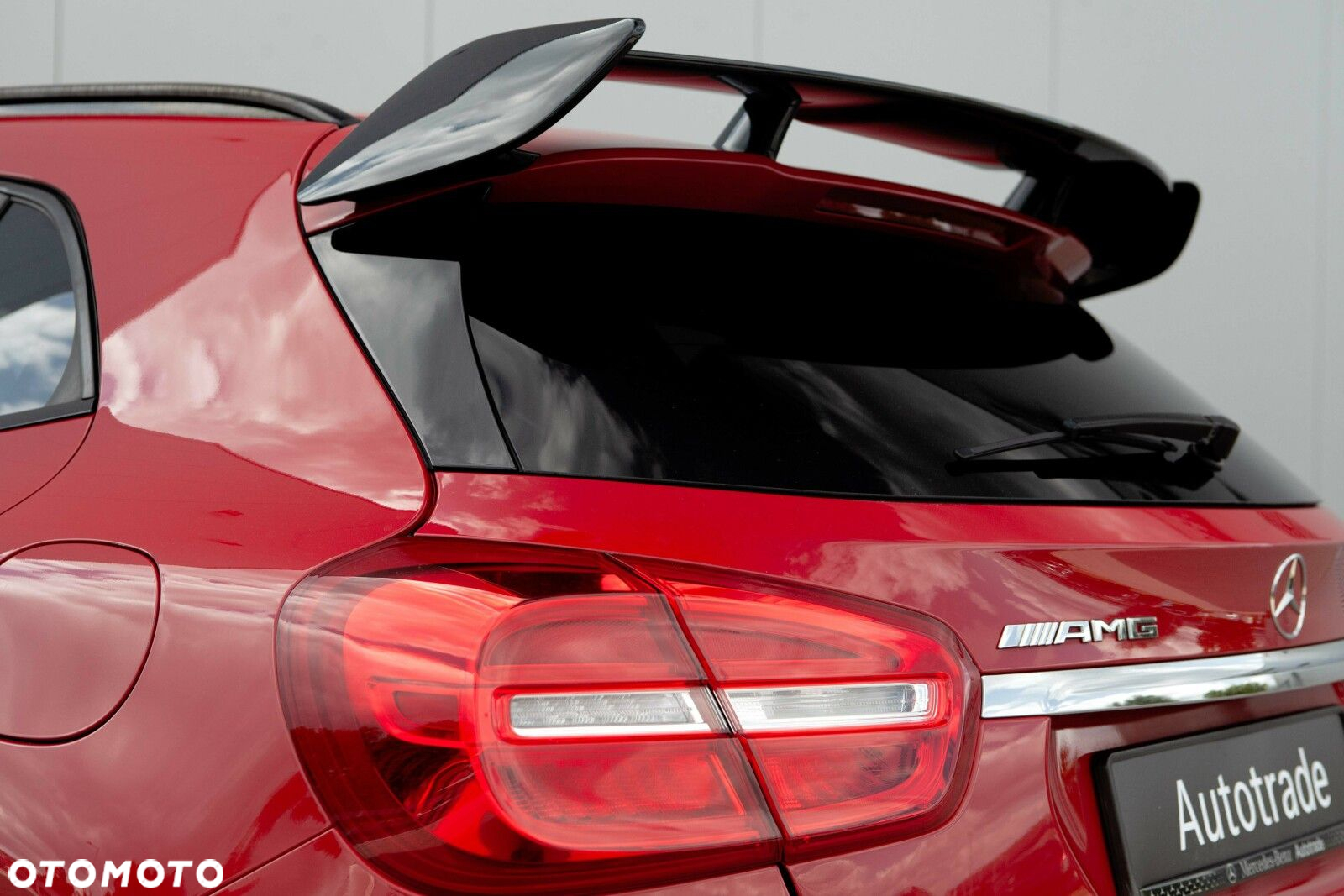 Mercedes-Benz GLA 45 AMG 4-Matic - 16