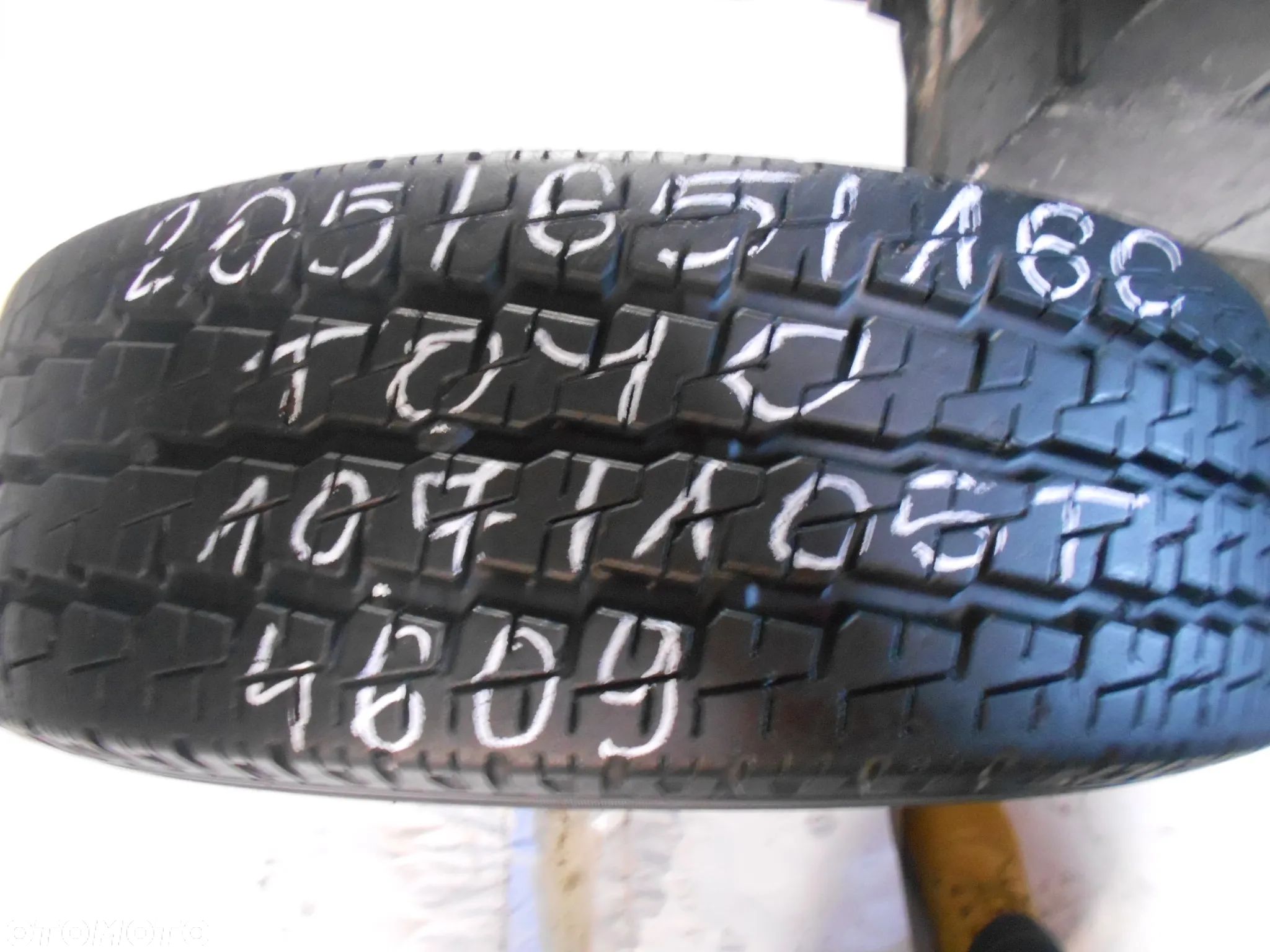OPONA POJEDYNKA 205/65R16C TOYO H08 DOT 4609 10MM - 1