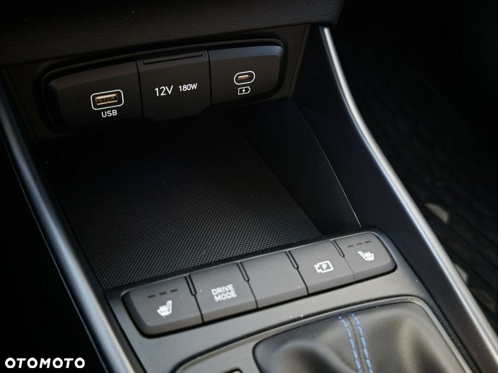 Hyundai Bayon - 17