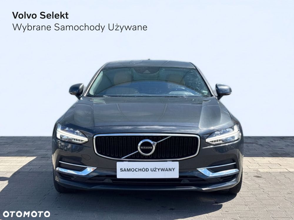 Volvo S90 - 2
