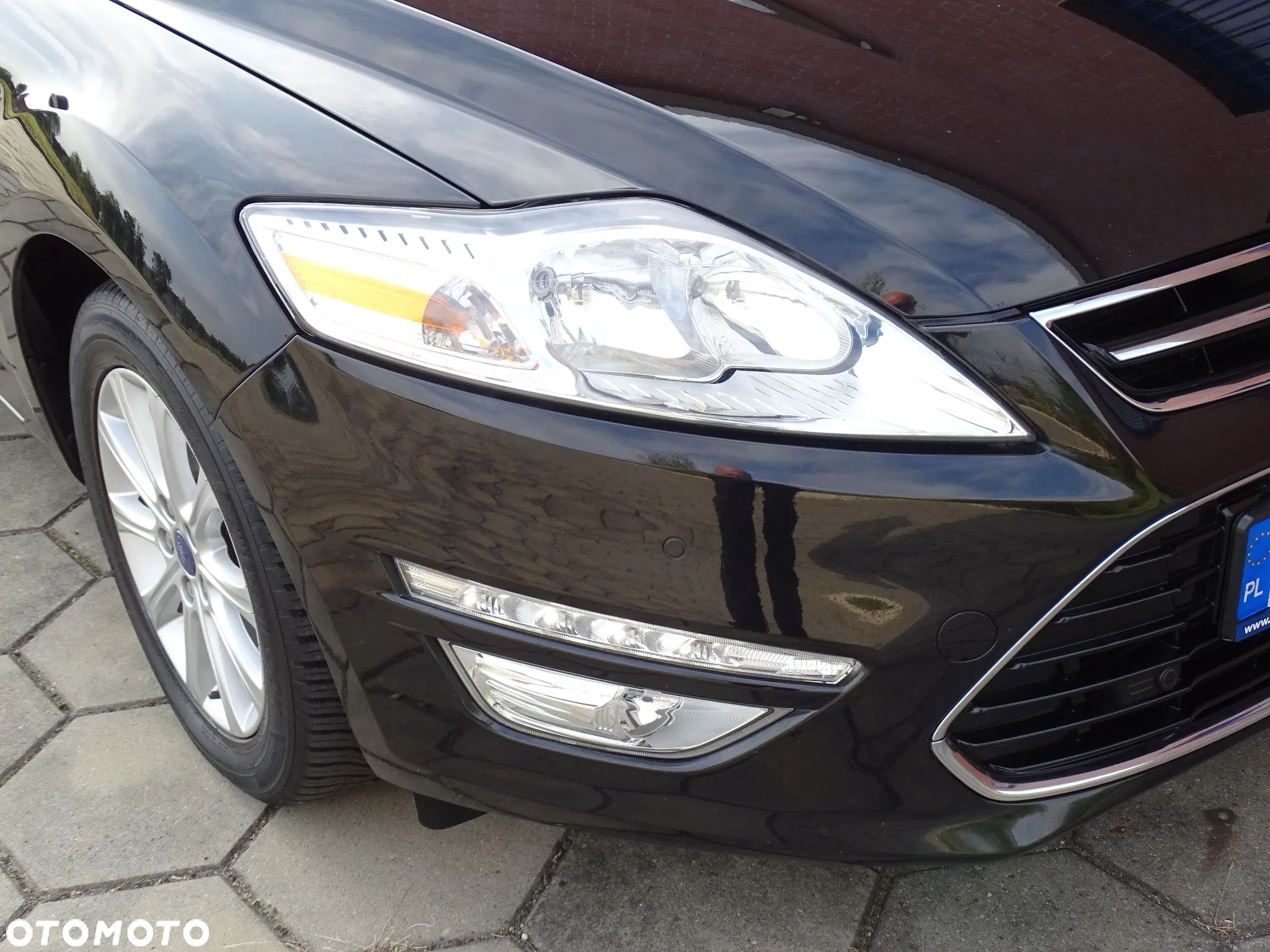 Ford Mondeo 1.6 T Ghia - 15