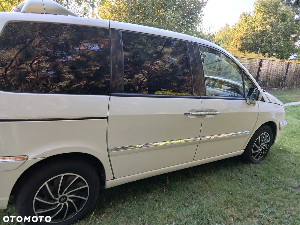 Citroën C8 2.0 HDi Exclusive - 4