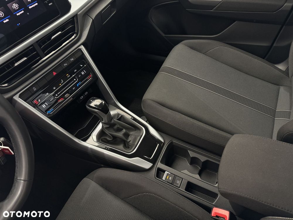 Volkswagen T-Roc - 24