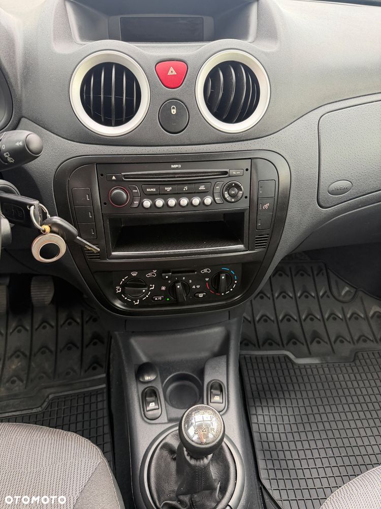 Citroën C3 1.1i First - 9