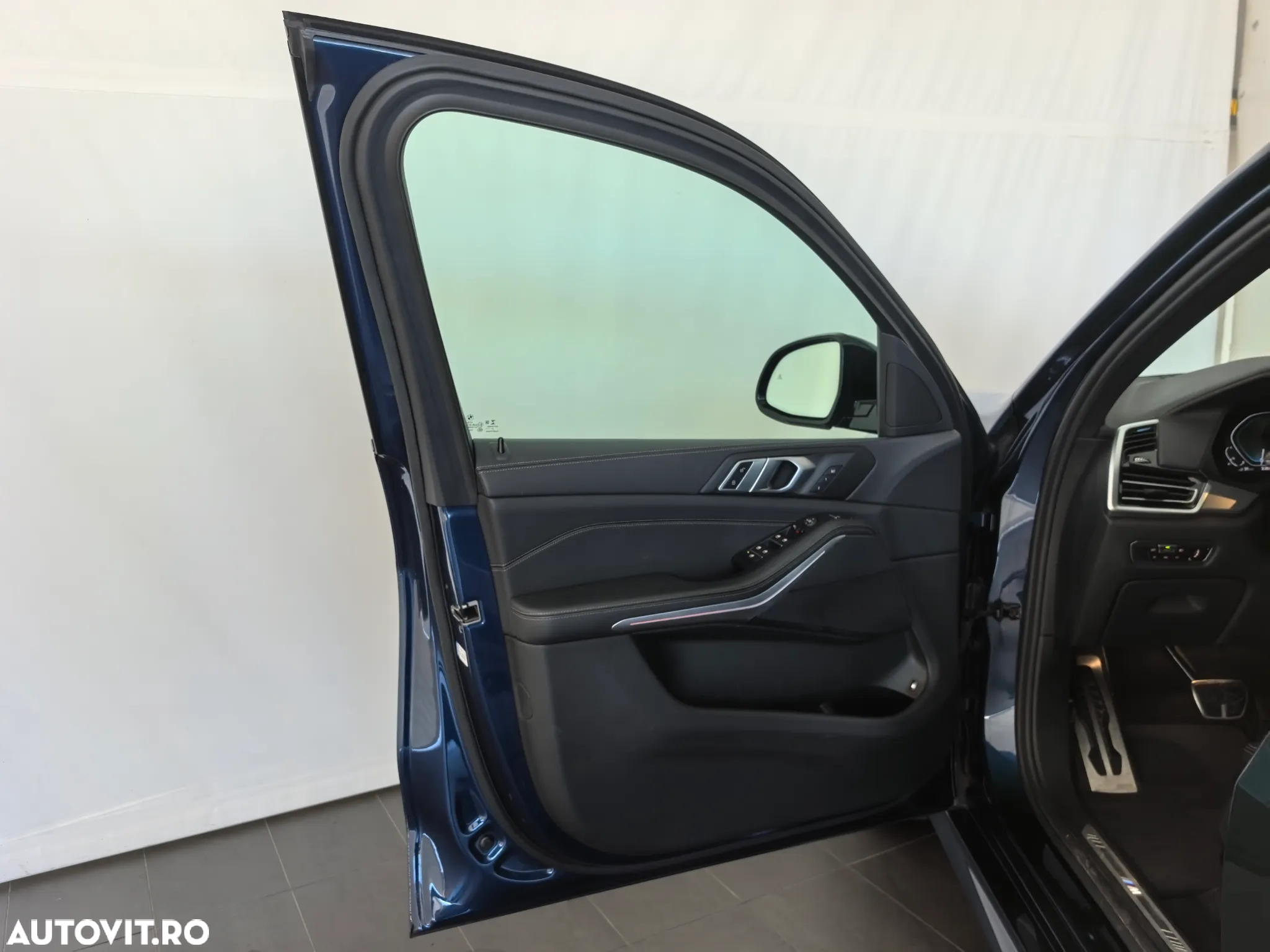 BMW X5 xDrive45e AT PHEV - 11