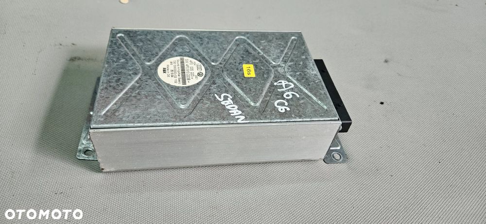 Wzmacniacz radia Audi A6 C6 2006r 4F0910223B - 2