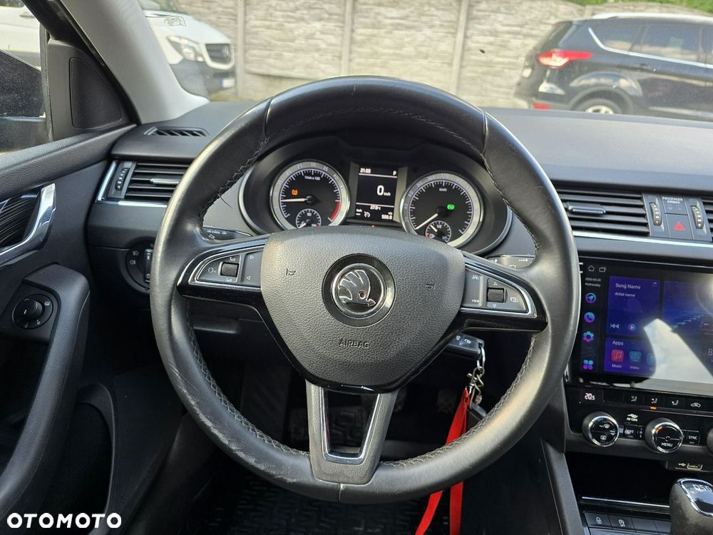 Skoda Octavia 2.0 TDI DSG Style - 15