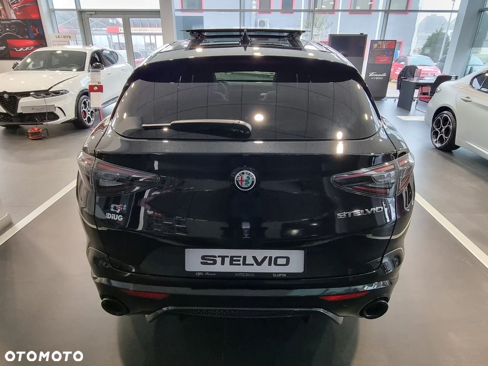 Alfa Romeo Stelvio 2.0 Turbo Veloce Q4 - 3