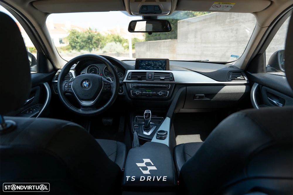 BMW 320 d Auto Line Modern - 8