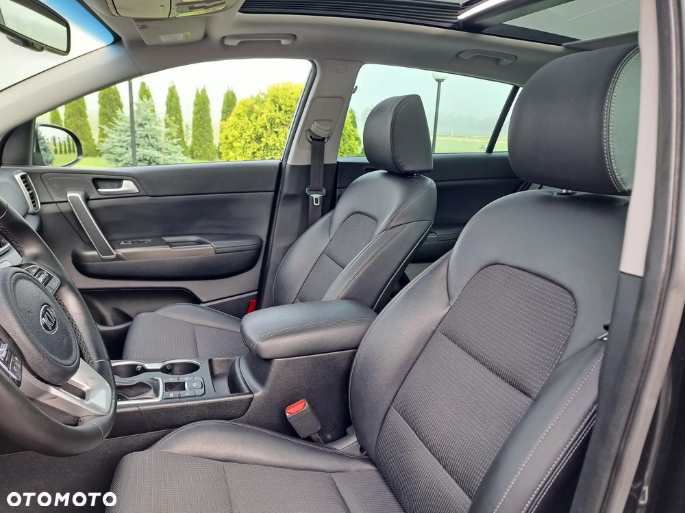 Kia Sportage 1.6 CRDI MHEV Black Edition 2WD DCT - 17