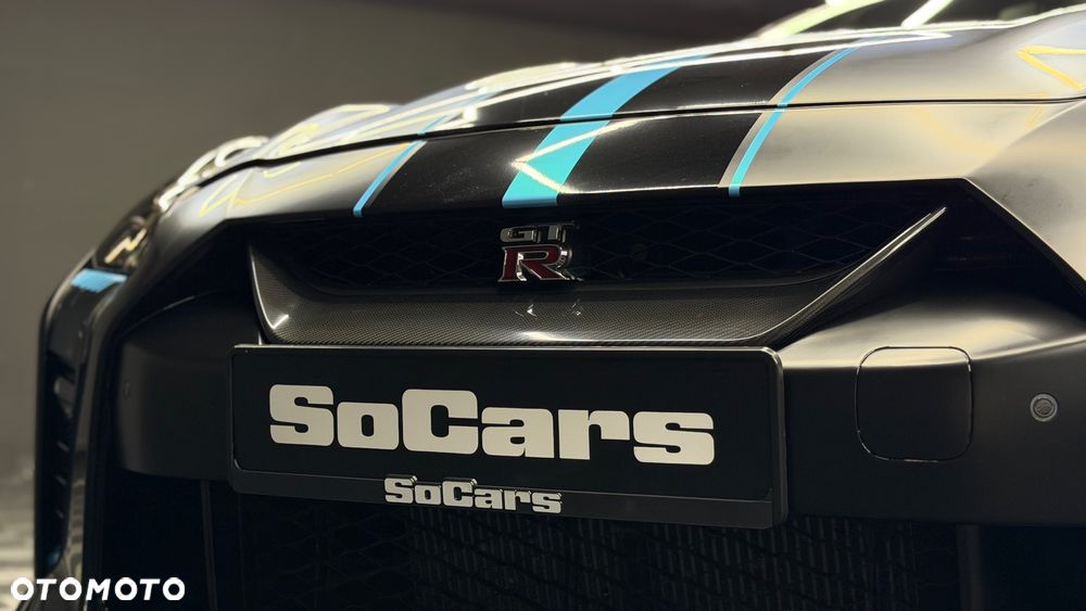 Nissan GT-R Black Edition - 9