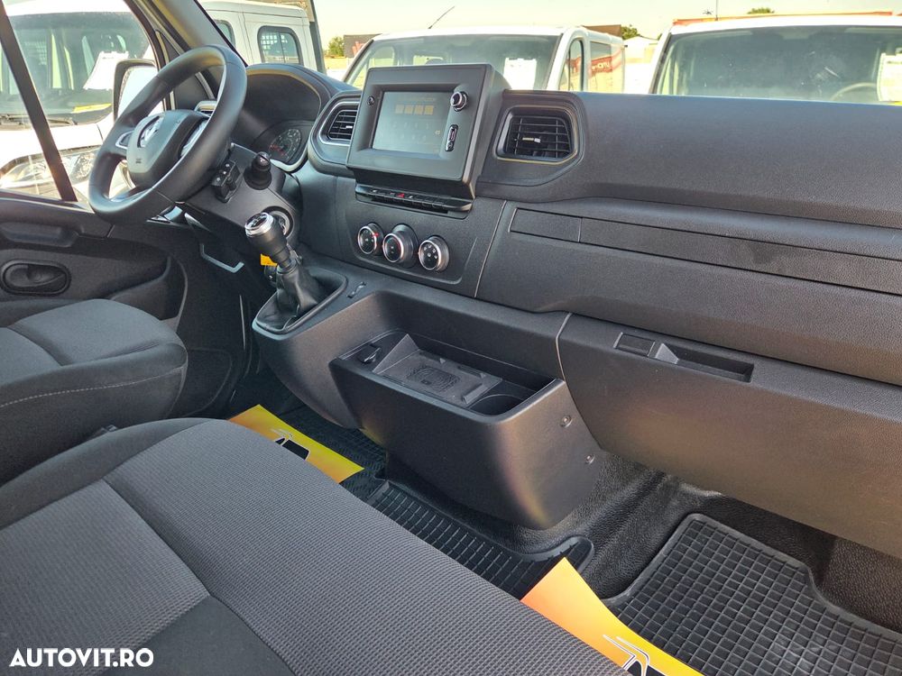 Renault New Master L3H2 - 12