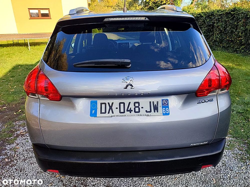 Peugeot 2008 1.2 Pure Tech Active - 4