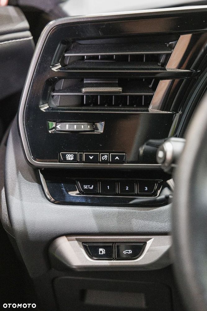 Lexus RX 450h+ Prestige - 39