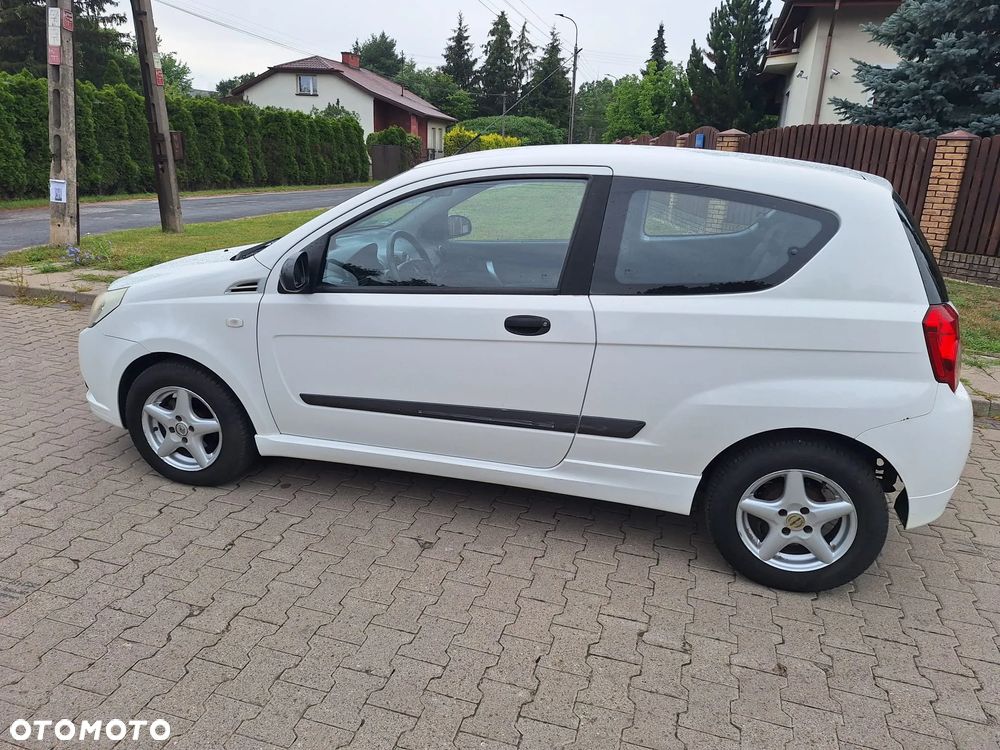 Chevrolet Aveo 1.2 16V Base+ - 38