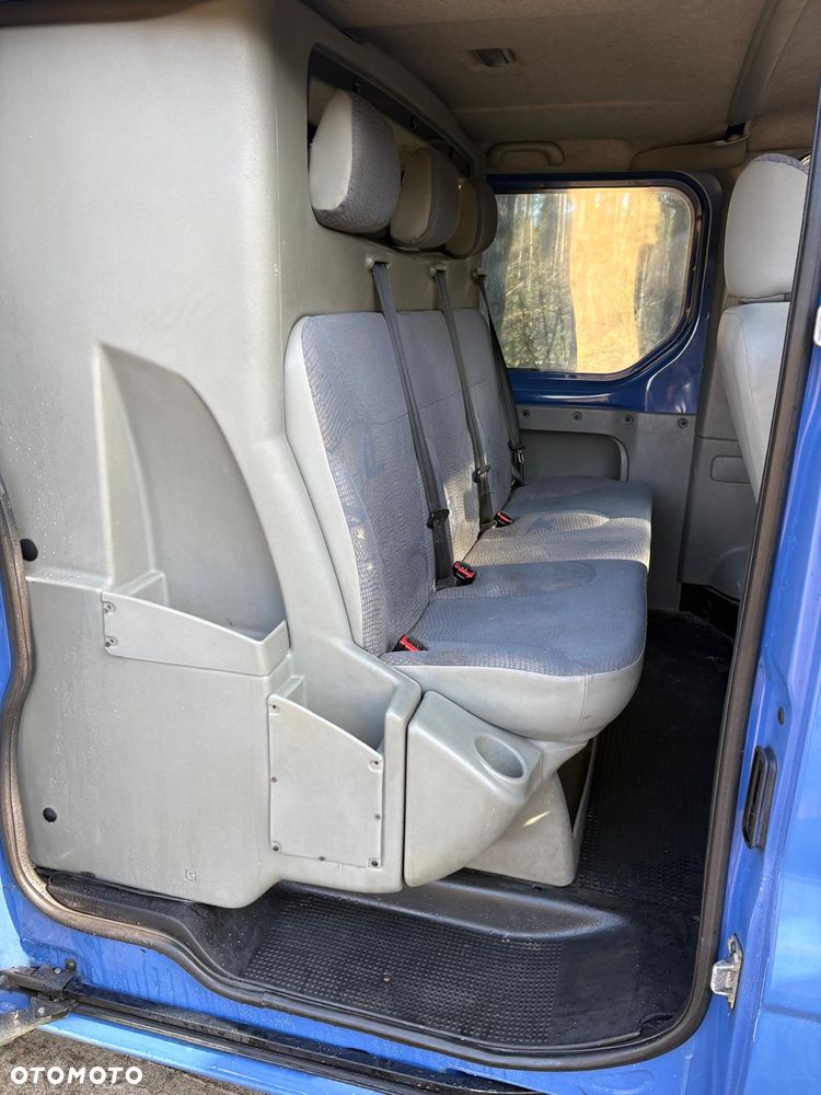 Renault Trafic - 14