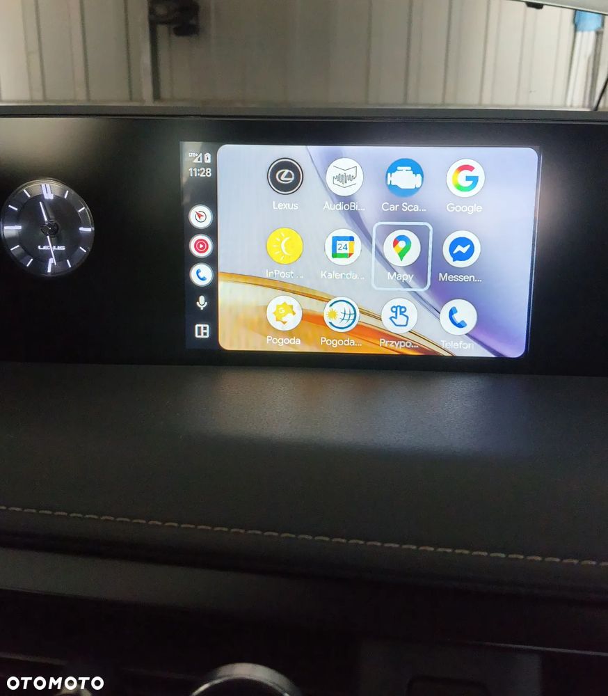 Lexus UX - 21