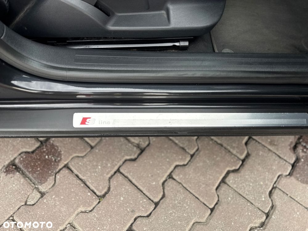 Audi A3 Sportback 2.0 TFSI quattro S line Sportpaket plus - 30
