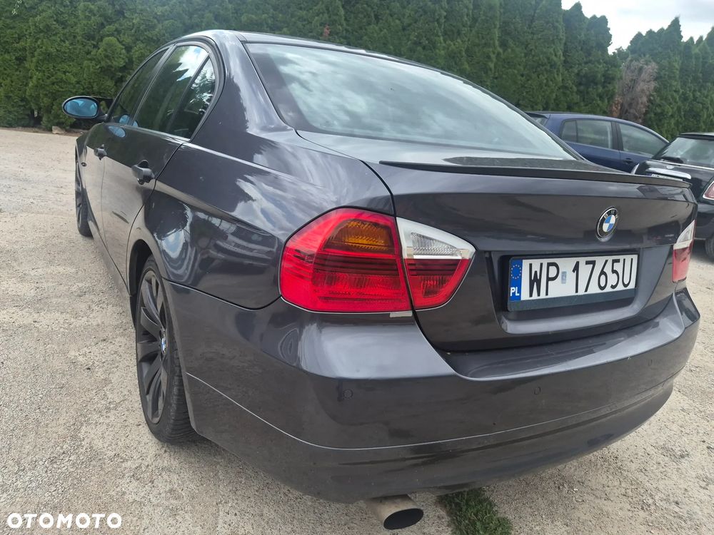 BMW Seria 3 - 18
