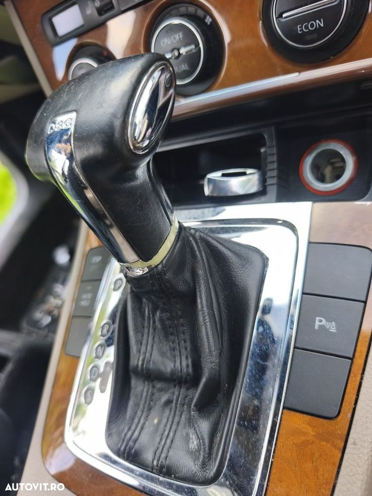 Nucă schimbător DSG Volkswagen Passat B6 2005-2010 - 2