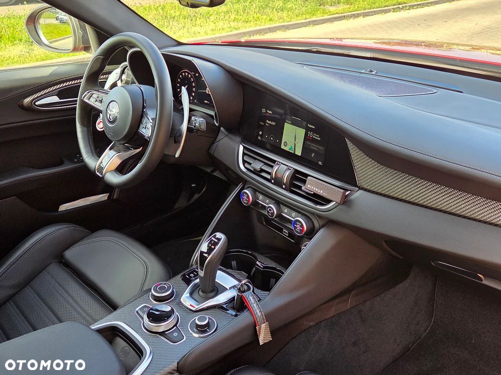 Alfa Romeo Giulia 2.9 Bi Turbo V6 Quadrifoglio - 9