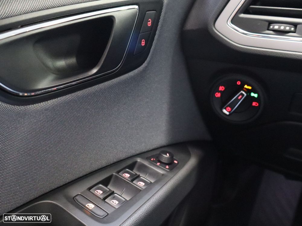 SEAT Leon 1.6 TDI Style S/S - 20