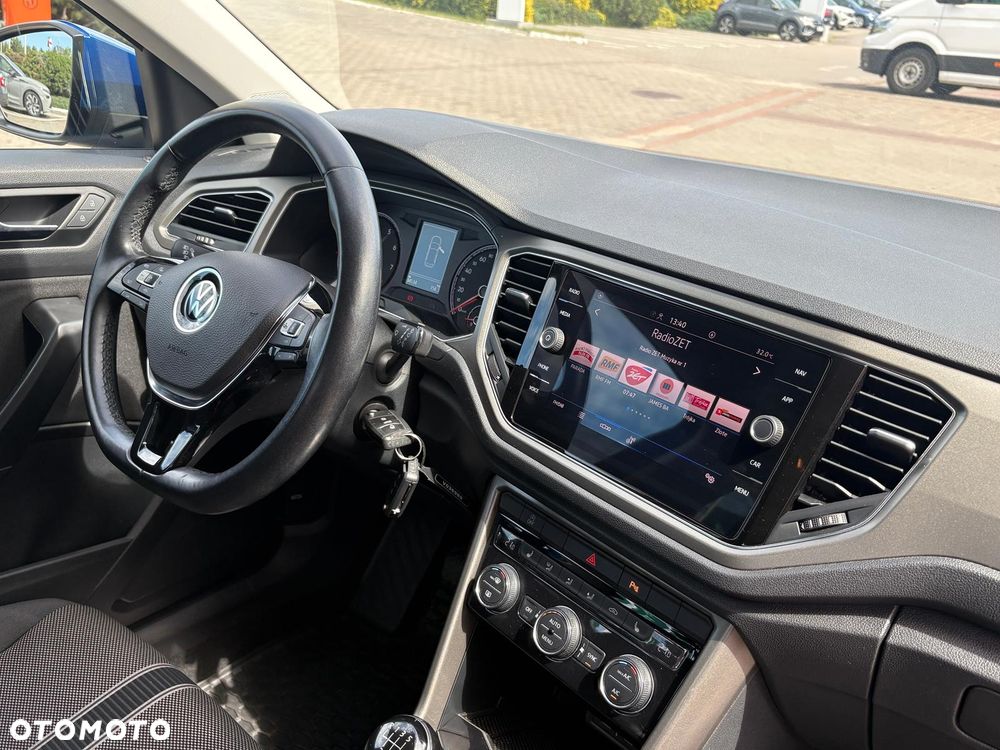Volkswagen T-Roc 1.0 TSI Advance - 12