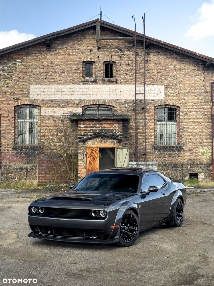 Dodge Challenger Automatik R/T Plus Scat Pack - 2