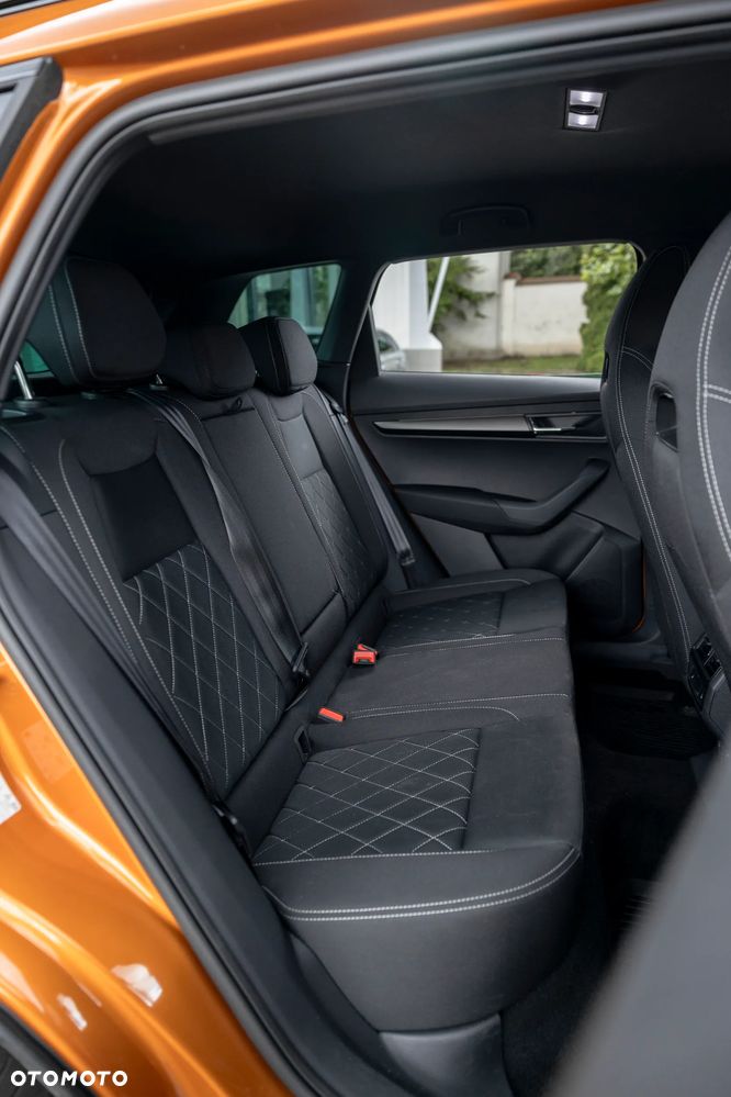 Skoda Karoq 1.5 TSI ACT Selection DSG - 12