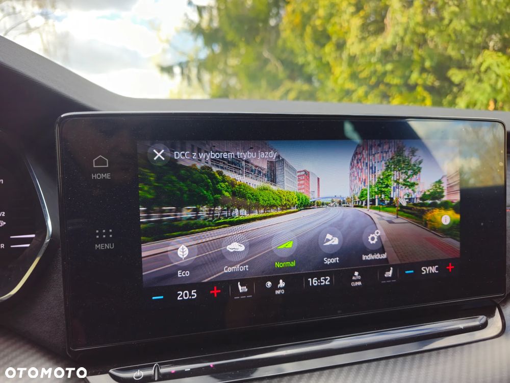 Skoda Octavia 2.0 TDI DSG 4x4 RS - 8