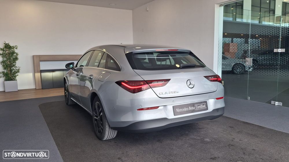 Mercedes-Benz CLA 250 e Shooting Brake Style Plus - 7
