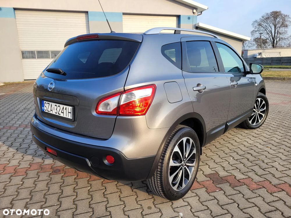 Nissan Qashqai - 10
