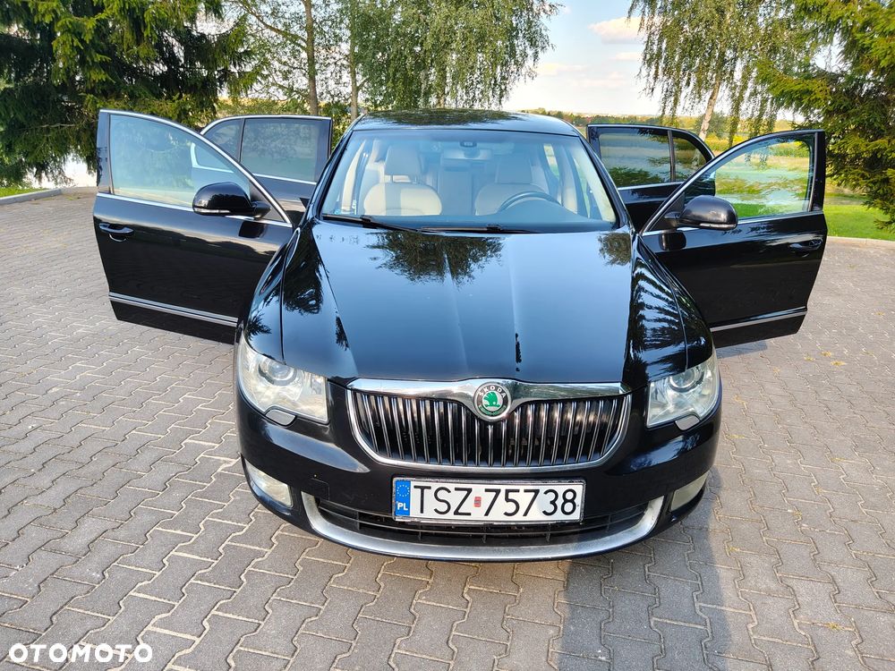 Skoda Superb 1.8 TSI Ambition - 30