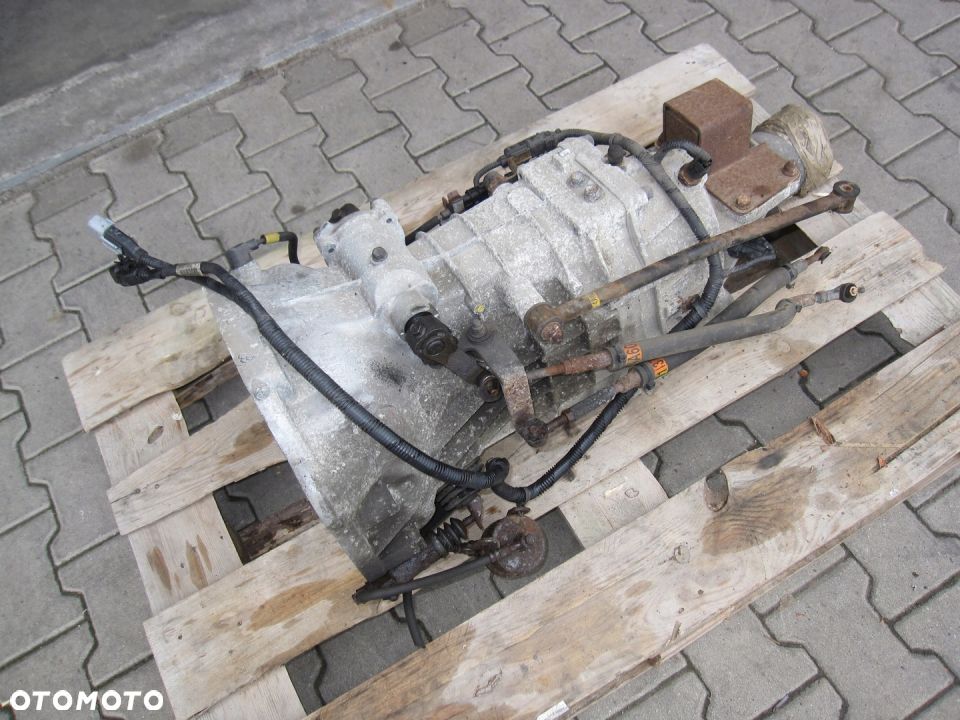 Hyundai H1 H200 2,5 CRDI 140KM skrzynia biegów - 5