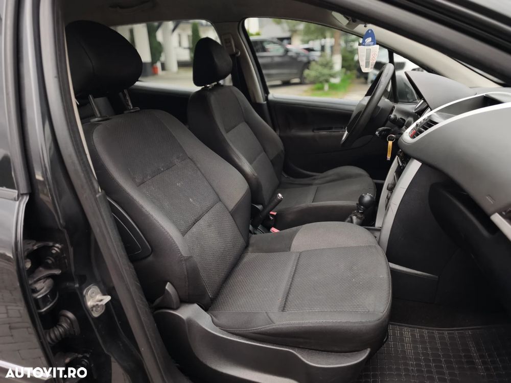 Peugeot 307 HDi Break 90 Tendance - 8