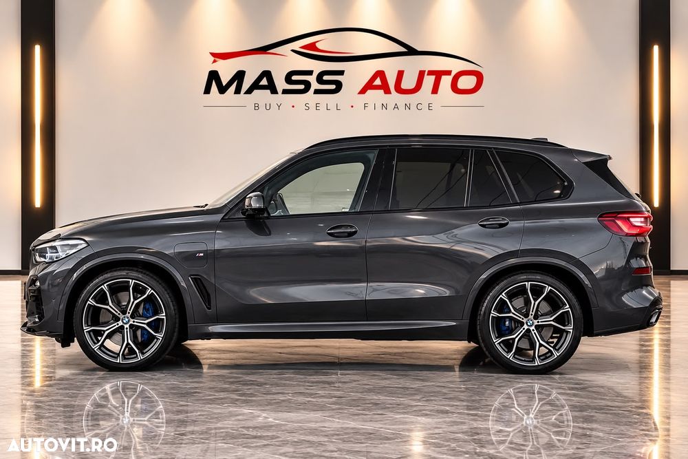 BMW X5 2020 — imagine 7