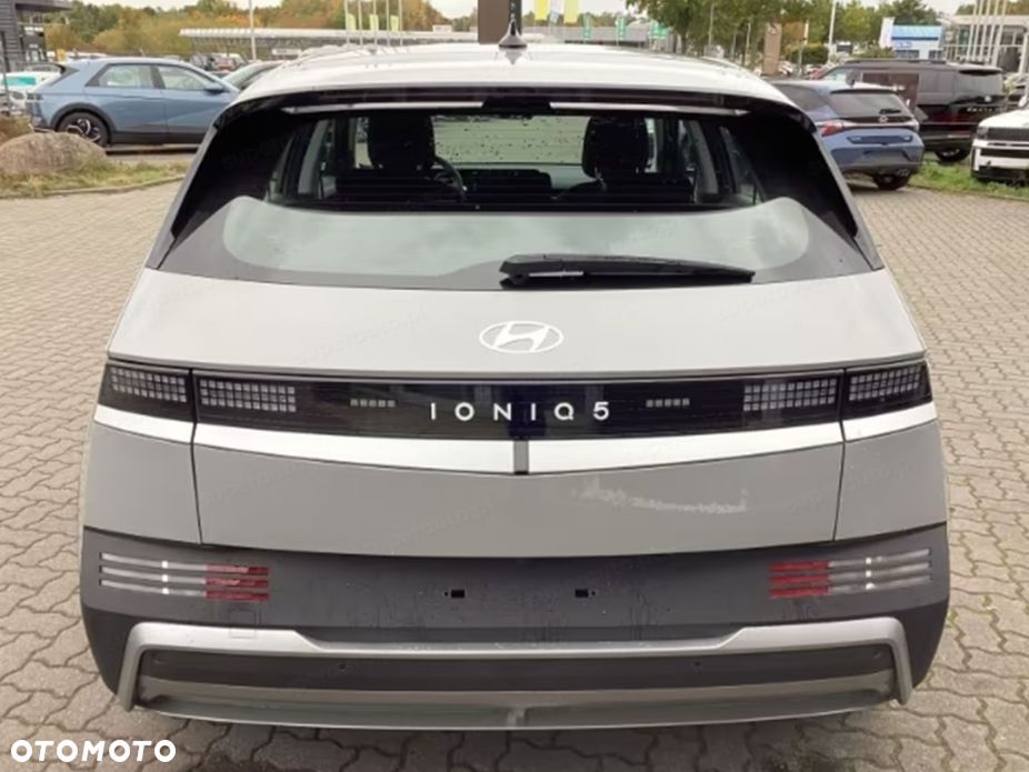 Hyundai IONIQ 5 - 4