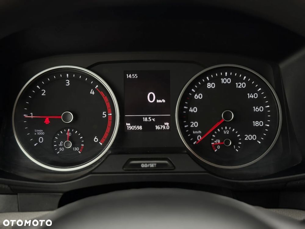 Volkswagen Crafter 4x4 4Motion / L3 H2 Średni-Wysoki  / 2.0 TDI 140KM / 2019 ROK PRODUKCJI / TYLKO 190.598KM PRZEBIEGU! - 27