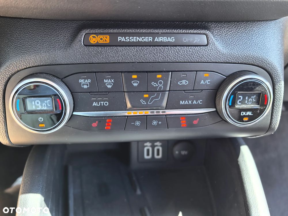 Ford Focus 1.5 EcoBlue SCR Connected - 15