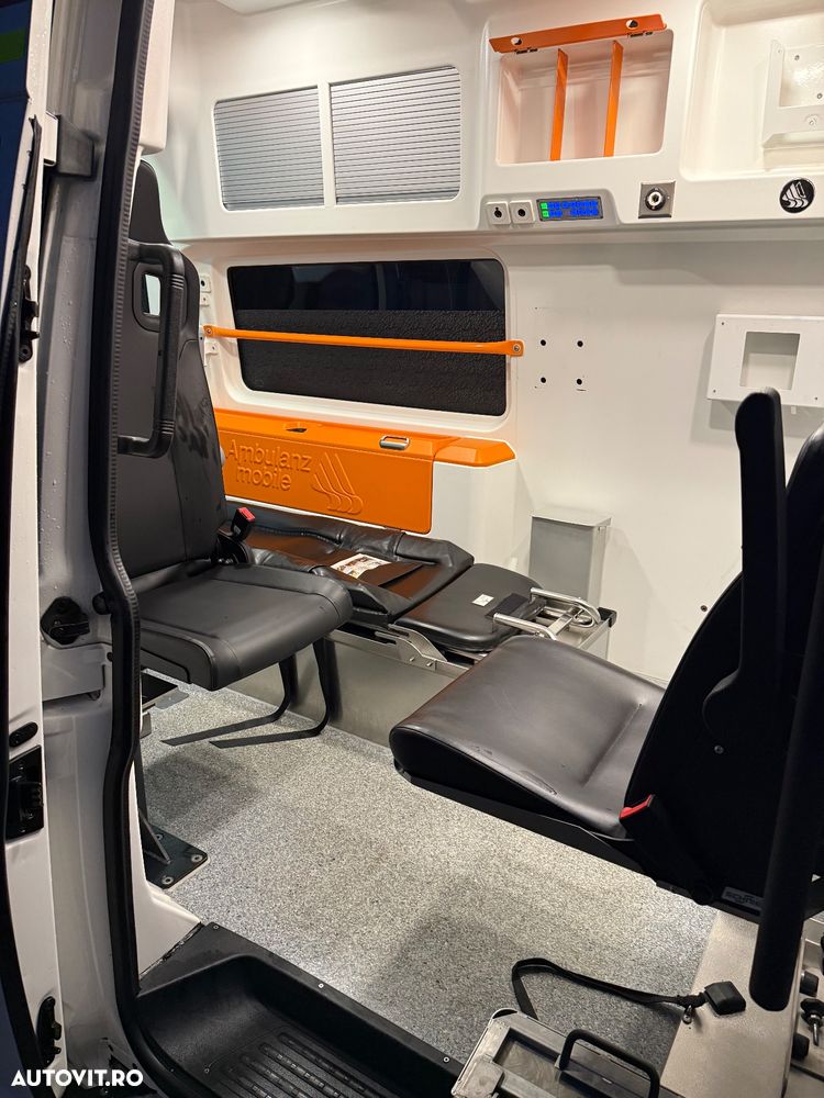 Volkswagen Transporter - 24