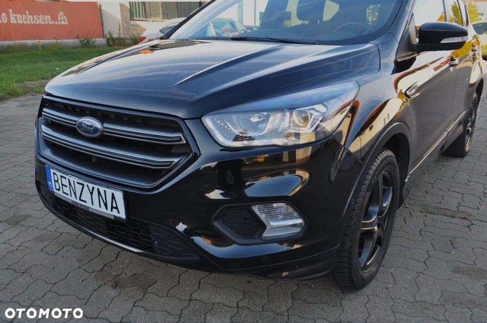 Ford Kuga 1.5 EcoBoost 2x4 ST-Line - 37
