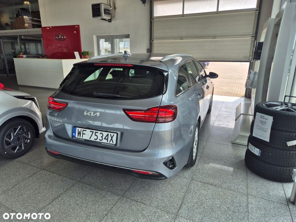 Kia Ceed 1.5 T-GDI M - 26