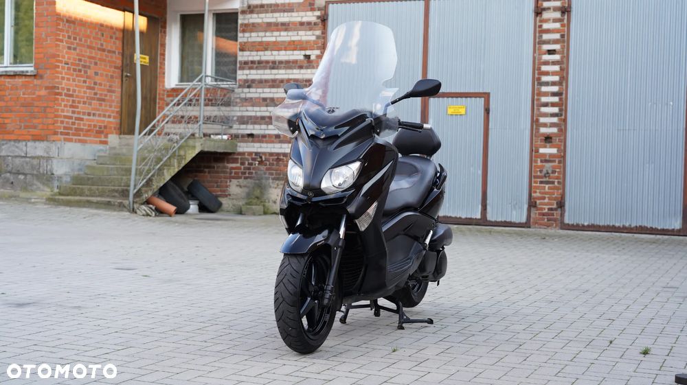 Yamaha X-max - 6