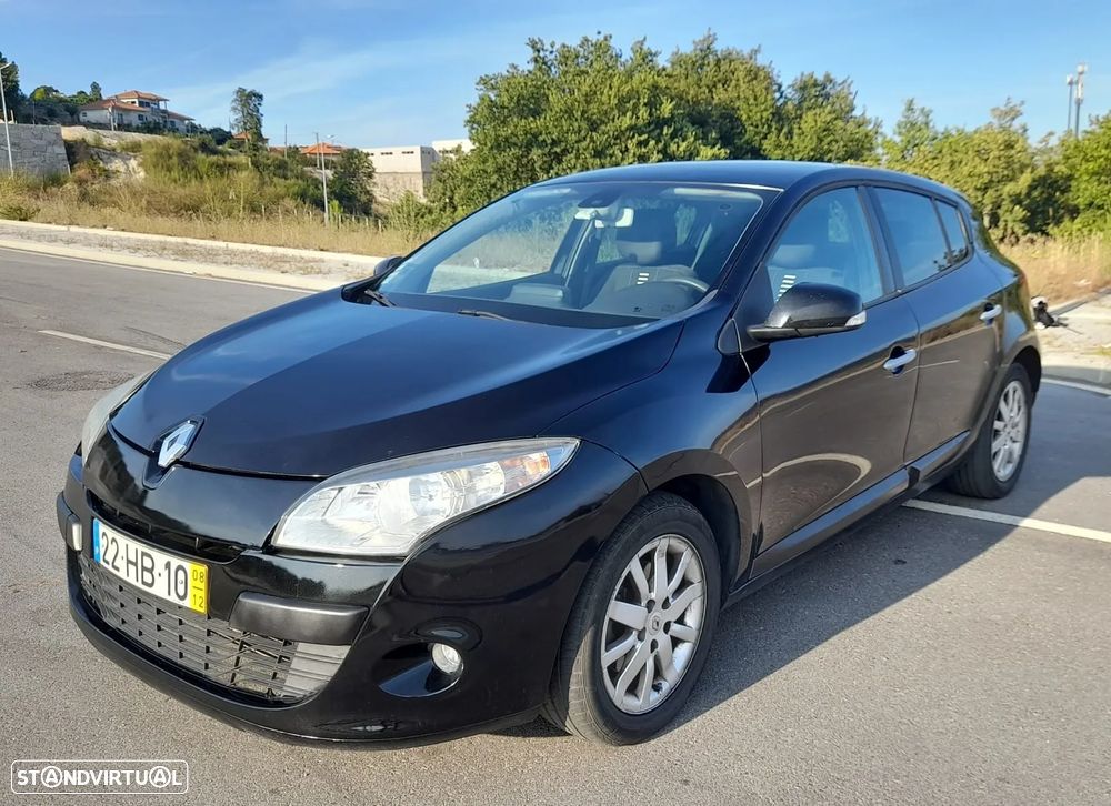 Renault Mégane 1.5 dCi Dynamique S - 1